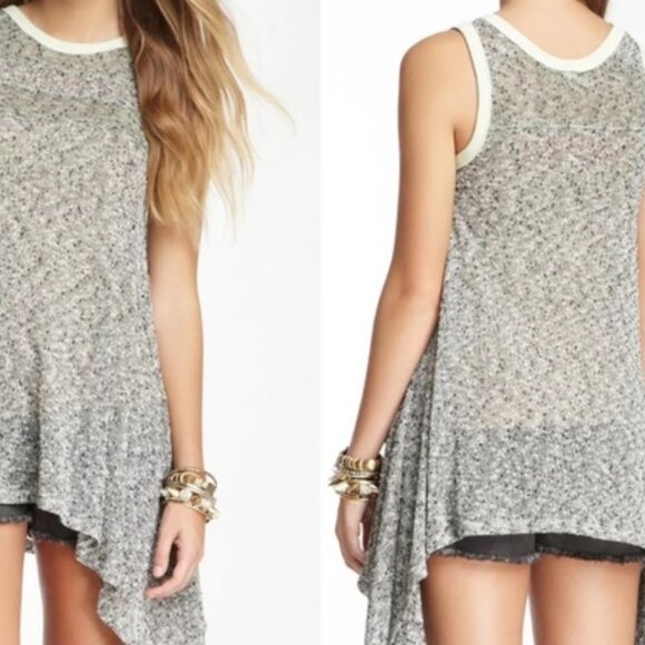 Free People We the Free Bumble Bees Knees asymmetrical tunic tank top. Size XS - Picture 4 of 5